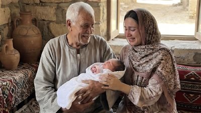 تزوجت جاري عمره ثمانون عاما